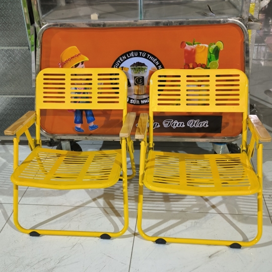 4 GHE CNC+BÀN LÁ VUÔNG