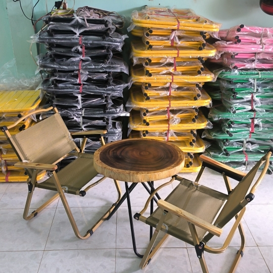 4 GHẾCAMPING ĐEN + BÀN ME TÂY(50-60CM)