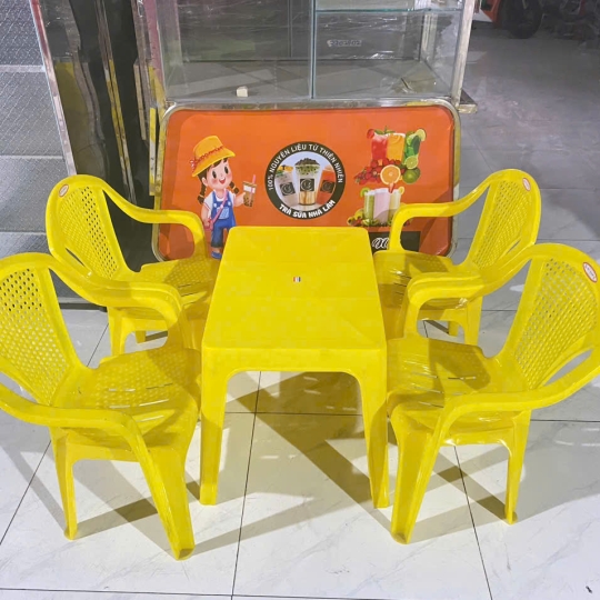 GHẾ BÀNH NHỰA+ BÀN NHỰA 