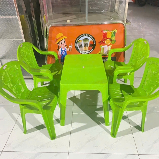 GHẾ BÀNH NHỰA+ BÀN NHỰA 